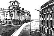 Mauer zerschneidet Friedrich-Ebert-Platz, Jahreswechsel 1988/89