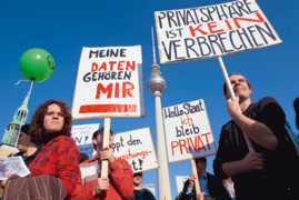 Für den Datenschutz auf die Straße: Demonstration im Oktober 2008 in Berlin