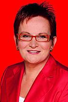 Portraitfoto Elke Ferner