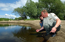 Kleines Wasserloch im Nationalpark Unteres Odertal , Klick vergrößert Bild