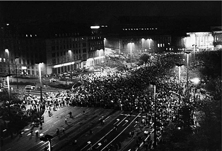 Montagsdemonstration in Leipzig am 9. Oktober 1989, Foto: Gerhard Gäbler