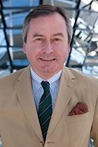 Dr. Wolfgang Götzer