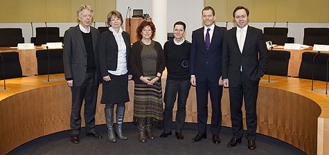 Von links nach rechts: Dr. Ernst Dieter Rossmann (SPD), Priska Hinz (B90/DIE GRÜNEN), Vorsitzende Ulla Burchardt (SPD), Dr. Petra Sitte (DIE LINKE.), Albert Rupprecht (CDU/CSU), Patrick Meinhardt (FDP)