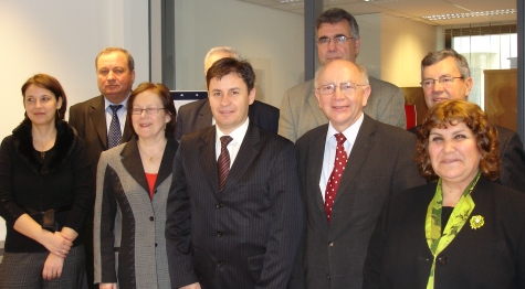 Teilnehmer der Präsidiumssitzung der Globalen Parlamentariergruppe für Habitat -Europa (Konstituierende Sitzung) vom 3. bis 4. März 2009 in Brüssel, Belgien