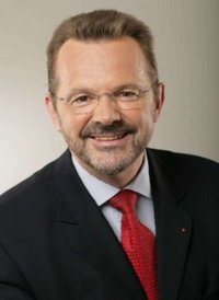 Franz Thönnes, MdB, Vorsitzender des Ständigen Ausschusses der BSPC