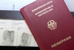 Fingerabdruck für Pass und Personalausweis