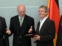 Bundestagspräsident Prof. Dr. Norbert Lammert, CDU/CSU (links) und Kersten Naumann, DIE LINKE.