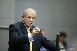 Volker Kauder, (CDU/CSU)