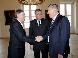 Bundespräsident Köhler, Dr. Peter Danckert (SPD), Peter Rauen (CDU/CSU), Klick vergrößert Bild