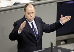 Bundesfinanzminister Peer Steinbrück, Klick vergrößert Bild