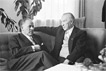 Eugen Gerstenmaier und Bundeskanzler Konrad Adenauer im Gespräch bei einem Empfang zu Adenauers 83. Geburtstag 1959