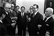 Aus dem Alltag eines Bundestagspräsidenten: Kai-Uwe von Hassel empfängt eine Delegation der koreanischen Nationalversammlung unter Leitung von Vizepräsident Chang Kyung Soon (3. November 1970).