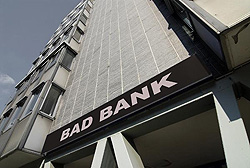 Bad Bank, Klick vergrößert Bild