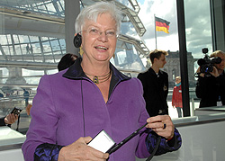 Bundestagsvizepräsidentin Gerda Hasselfeldt (CDU/CSU) , Klick vergrößert Bild