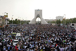 Demonstration in Teheran, Klick vergrößert Bild