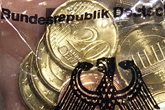 Euromünzen und Bundesadler