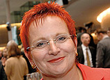 Elke Ferner