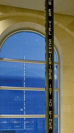 "Installation für Reichstagsgebäude" von Jenny Holzer