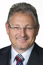 Portraitfoto Lothar Riebsamen