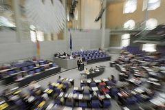 Blick in das Plenum mit Zoomeffekt