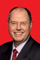 Portraitfoto Peer Steinbrück