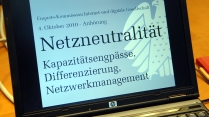 Video Die sechste Arbeitssitzung als öffentliche Anhörung