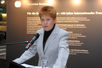 Bundestagsvizepräsidentin Petra Pau eröffnete die Ausstellung