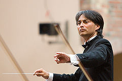 Sinfonieorchester des Mitteldeutschen Rundfunks: Chefdirigent Jun Mrkl