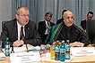 Hamid Karzai und Ruprecht Polenz am 27.01.2010 im Auswrtigen Ausschuss