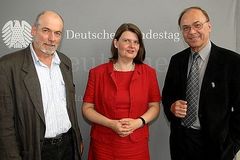 Dr. Maria Flachsbarth und die sachverstndigen zu Gorleben, li.: Jrgen Kreusch, re.: Prof. Dr. Wernt Brewitz