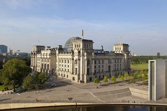 Blick auf das Reichstagsgebäude