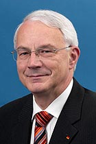 Portraitfoto Günter Baumann