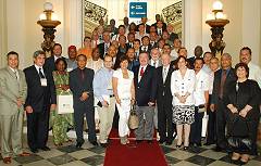 Foto: Gruppenbild der Teilnehmer am 6. Weltforum der GPH, klicken zum Vergrern