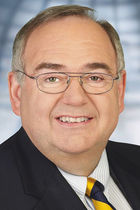 Portraitfoto Bernd Siebert