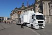 

Das Infomobil vor dem Reichstagsgebäude.