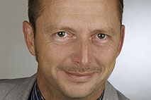 Dieter Stier