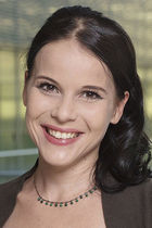 Portraitfoto Agnes Krumwiede