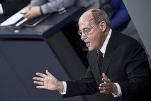 Gregor Gysi (DIE LINKE.) 