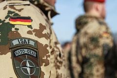 ISAF-Logo der NATO als Aufnäher 