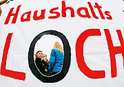 Bild: Durchblick in Sachen Haushalt? Ein Protestplakat sächsischer Studenten.