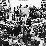 Bild: Die Debatte um Parlaments- und Regierungssitz 1991.