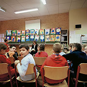 Kinder bei der Lesung von Michaela Noll.