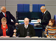 Bundestagspräsident Norbert Lammert leitet eine Präsidiumssitzung.