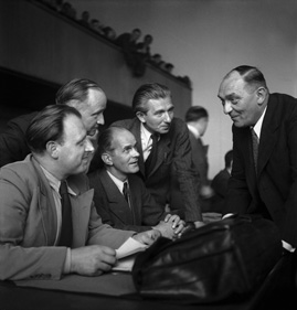 Die SPD-Abgeordneten Rudolf-Ernst Heiland, Karl Kuhn, Adolf Ehlers, Hans Wunderlich und Friedrich Maier