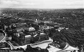 Luftaufnahme des Reichstagsgebäudes 1932