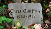 Chris Gueffroys Grabstein auf dem Friedhof Baumschulenweg