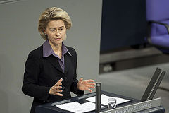 Bundesarbeitsministerin Dr. Ursula von der Leyen (CDU)