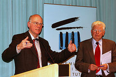 Bundestagspräsident Norbert Lammert (li.) und Heinrich Oberreuter