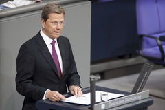 Außenminister Dr. Guido Westerwelle (FDP) bei der Regierungserklärung 