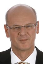 Portraitfoto Siegfried Kauder